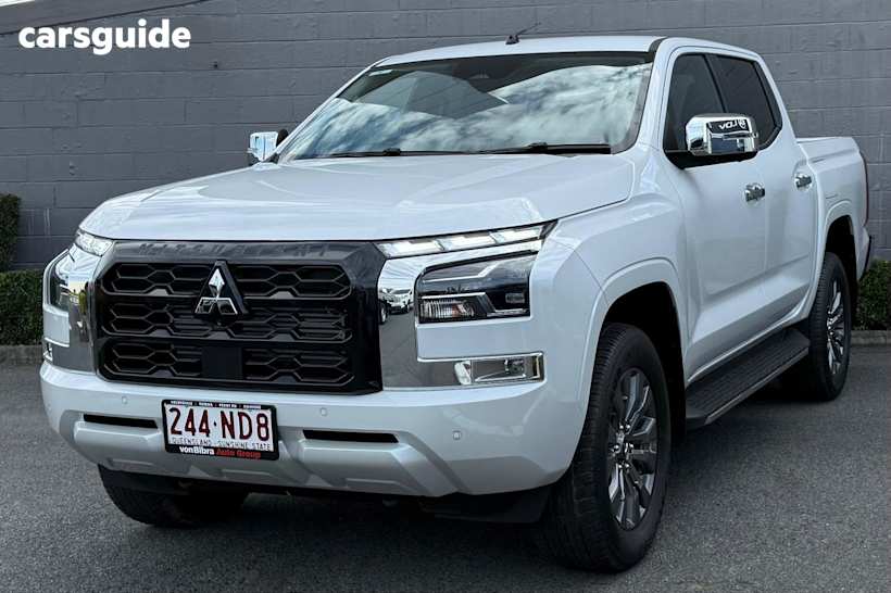 White 2024 Mitsubishi Triton Ute Tray GLS 4X4