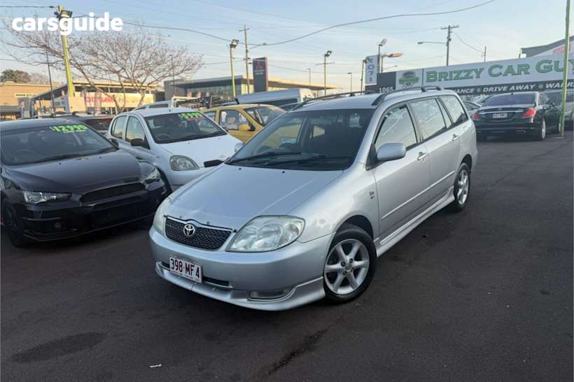 Silver 2003 Toyota Corolla Wagon Levin