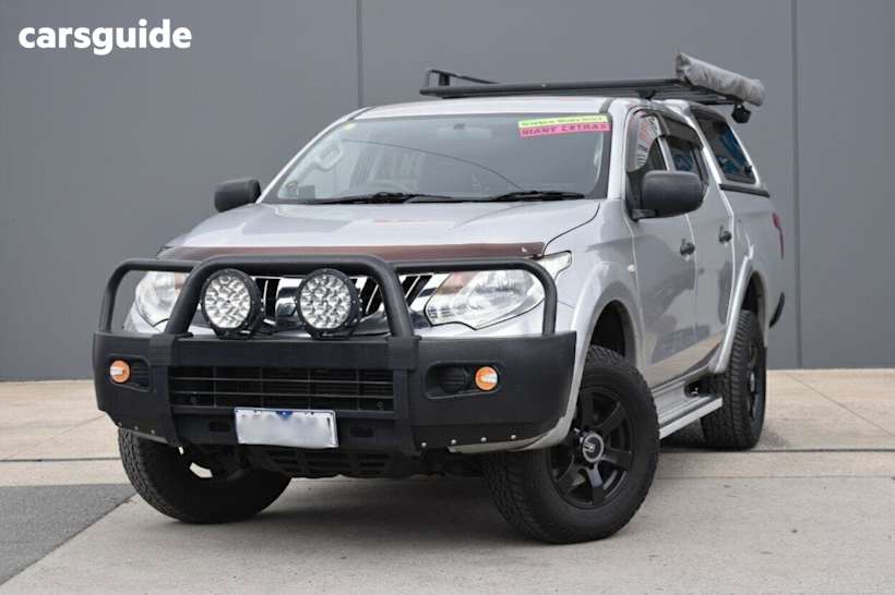 Silver 2015 Mitsubishi Triton Double Cab Utility Glx (4X4)