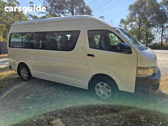 White 2007 Toyota HiAce OtherCar COMMUTER R