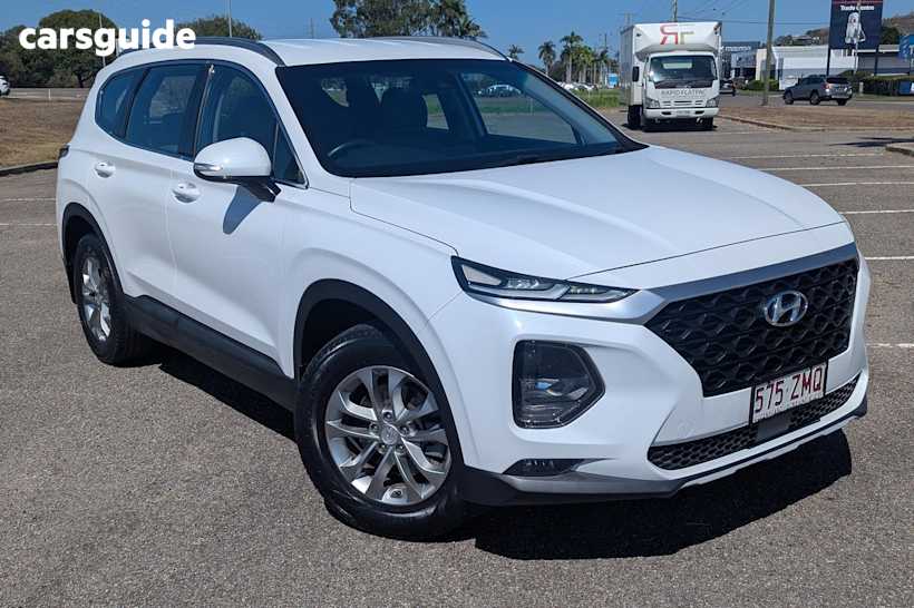 White 2019 Hyundai Santa FE SUV ACTIVE 4X4