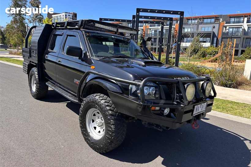 2014 Nissan Navara Dual Cab Pick-up St-R (4X4)