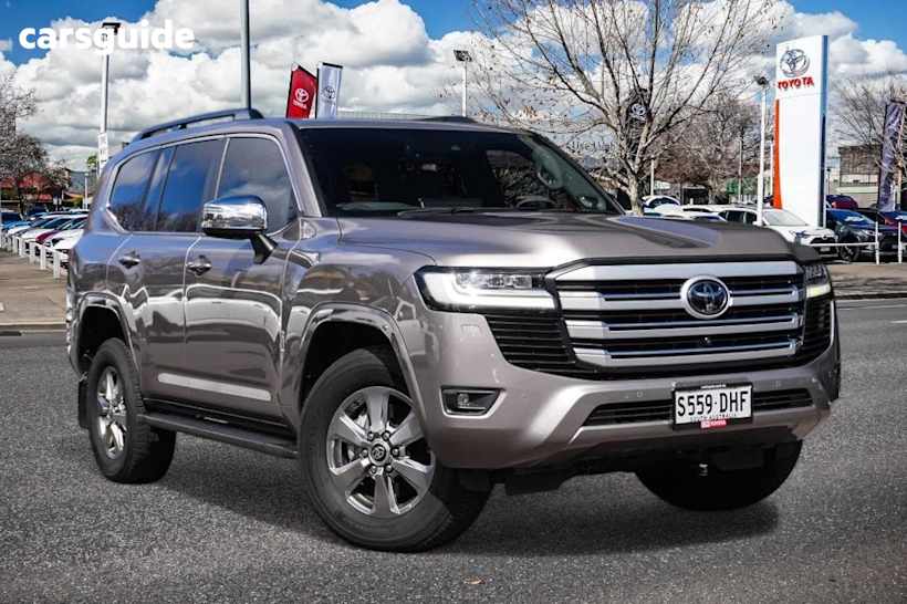 Bronze 2022 Toyota Landcruiser SUV SAHARA 4X4