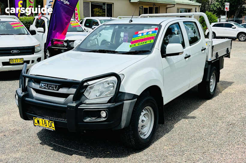 White 2020 Isuzu D-MAX Ute Tray SX 4X4