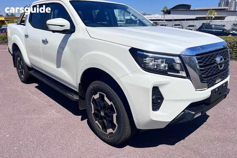White 2025 Nissan Navara Ute Tray ST-X 4X4