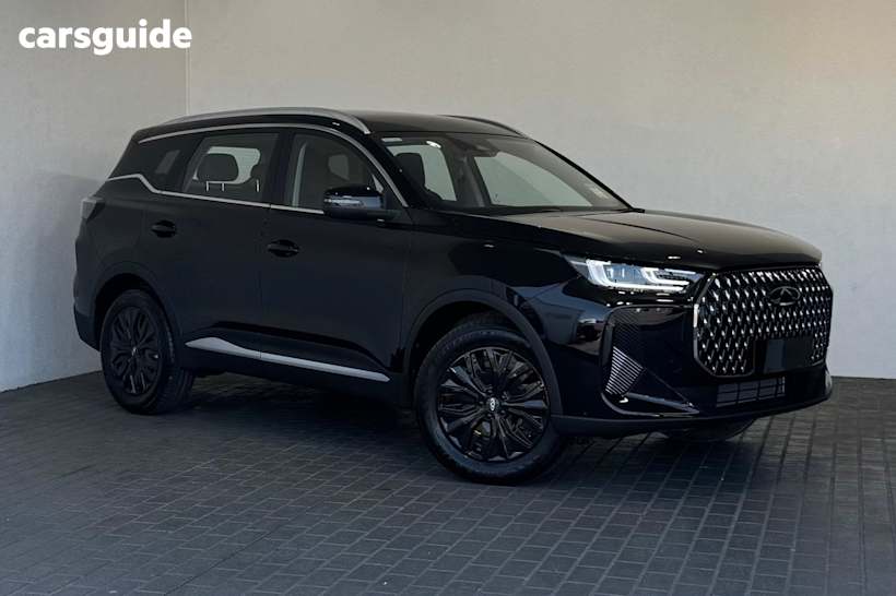 Black 2025 Chery Tiggo 7 SUV URBAN F