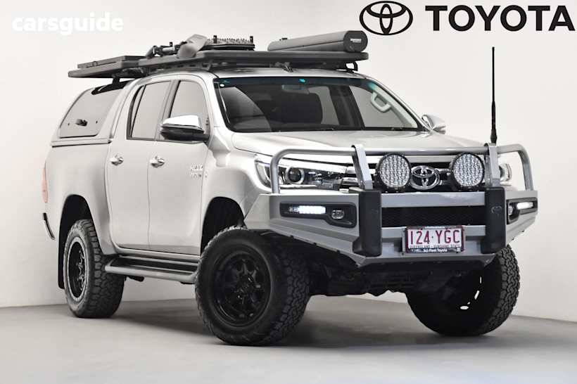 Silver 2018 Toyota Hilux Ute Tray SR5 4X4