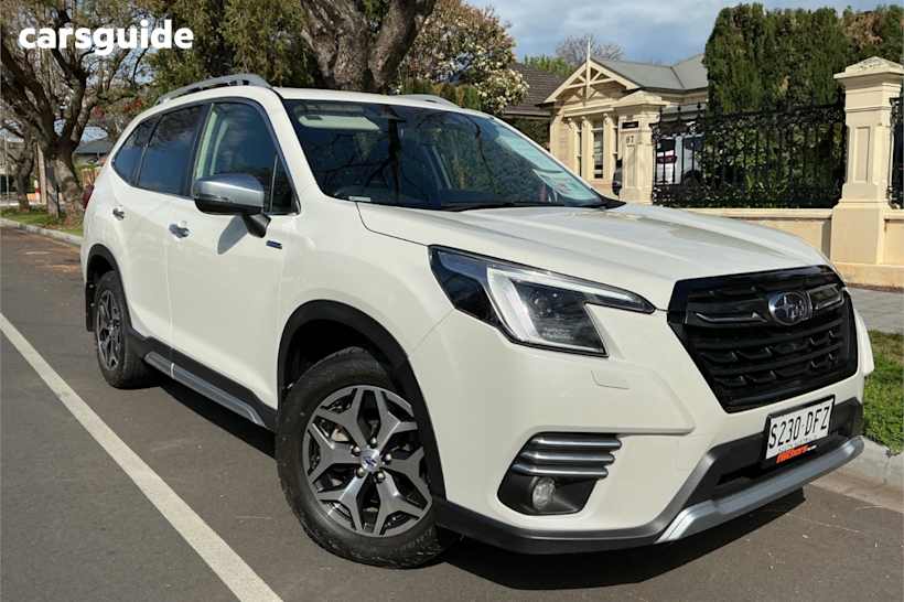 White 2022 Subaru Forester Wagon Hybrid L (Awd)