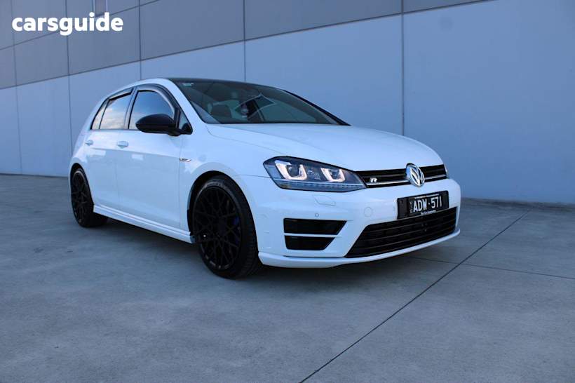 White 2015 Volkswagen Golf Hatchback R
