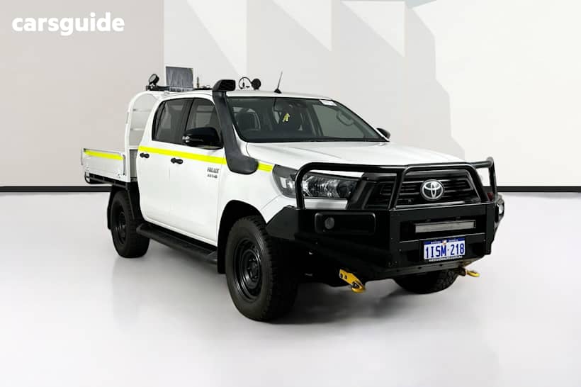 White 2021 Toyota Hilux Double Cab Chassis Sr (4X4)