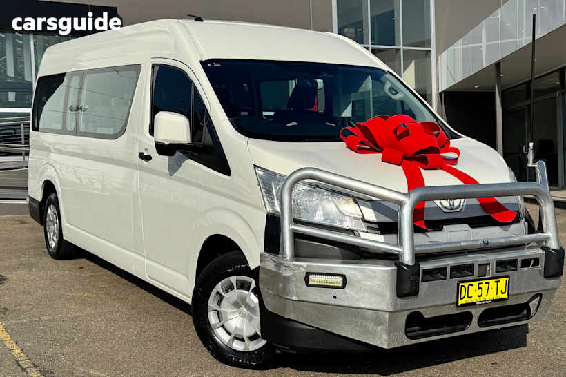White 2019 Toyota HiAce OtherCar COMMUTER R