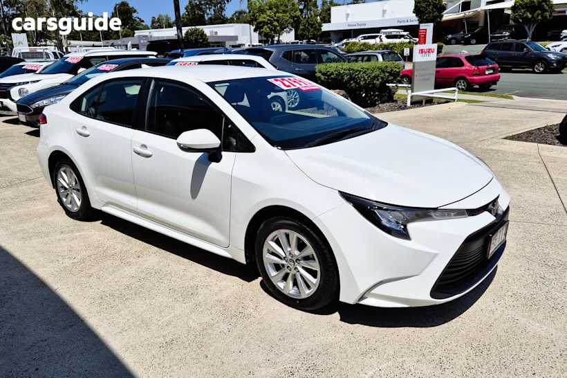 White 2023 Toyota Corolla Sedan ASCENT SPORT F