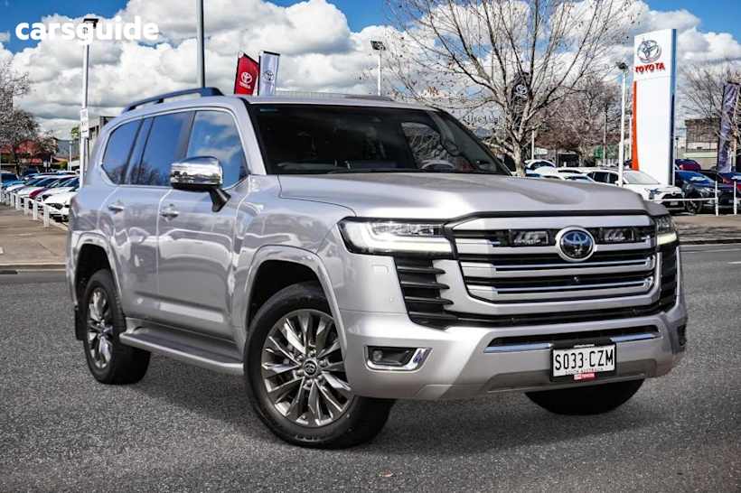 Silver 2023 Toyota Landcruiser SUV SAHARA ZX 4X4