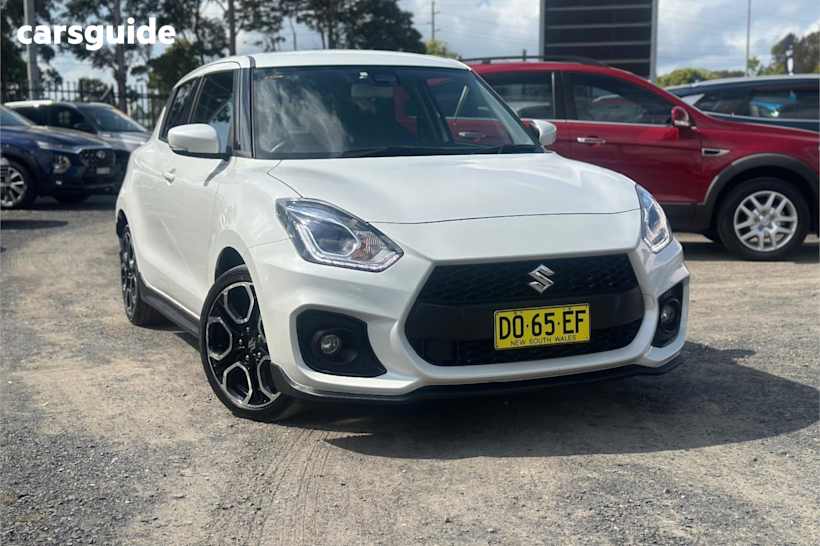 White 2018 Suzuki Swift Hatchback Sport