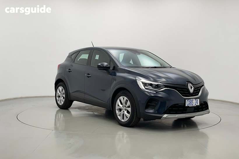 2022 Renault Captur Wagon Life