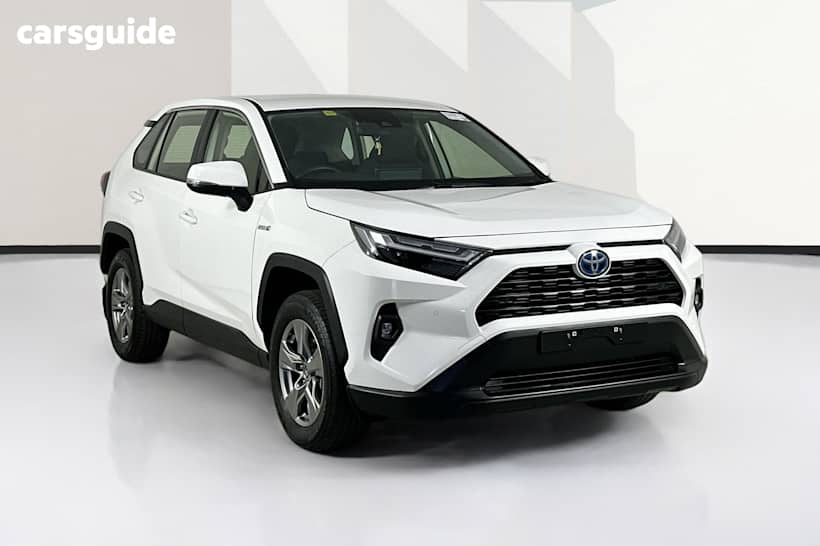 White 2024 Toyota RAV4 Wagon Gx (Awd) Hybrid