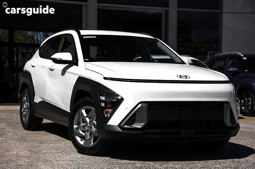 White 2025 Hyundai Kona SUV F