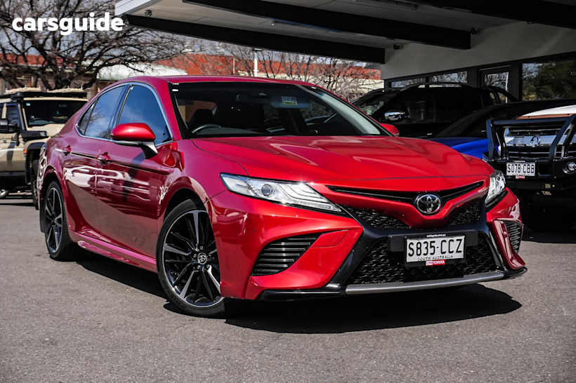 Red 2019 Toyota Camry Sedan SX F