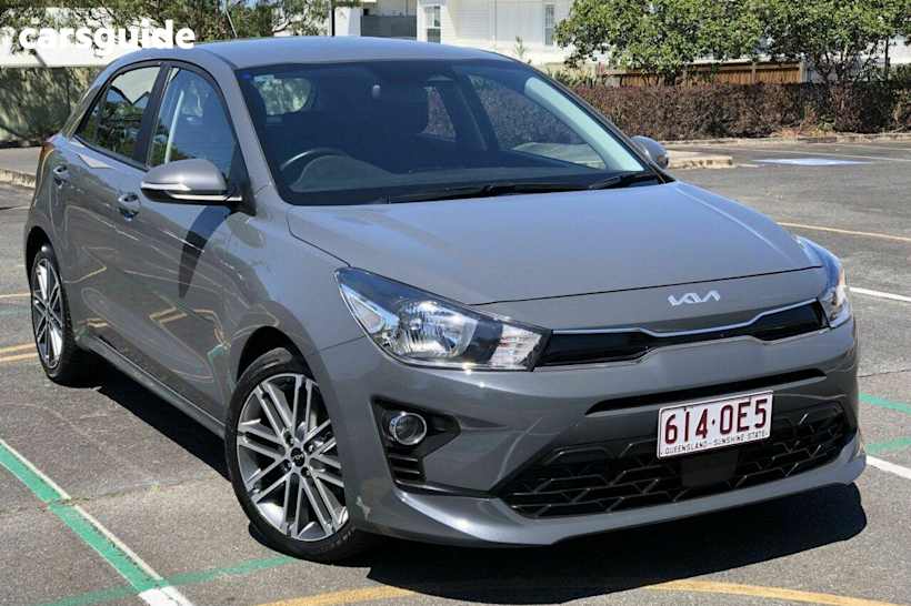 Grey 2021 Kia RIO Hatchback Sport
