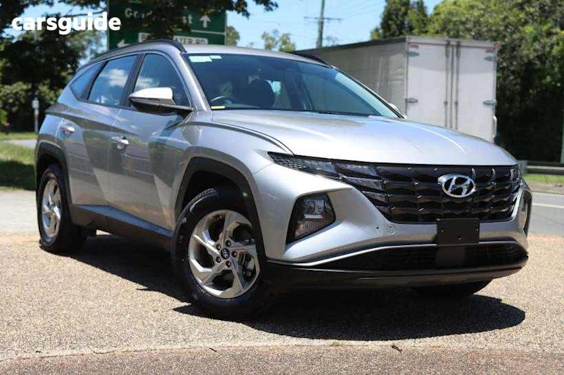 Silver 2023 Hyundai Tucson Wagon (Fwd)