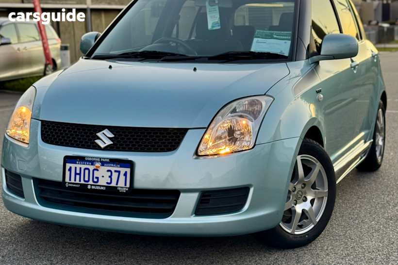 Blue 2008 Suzuki Swift Hatchback S