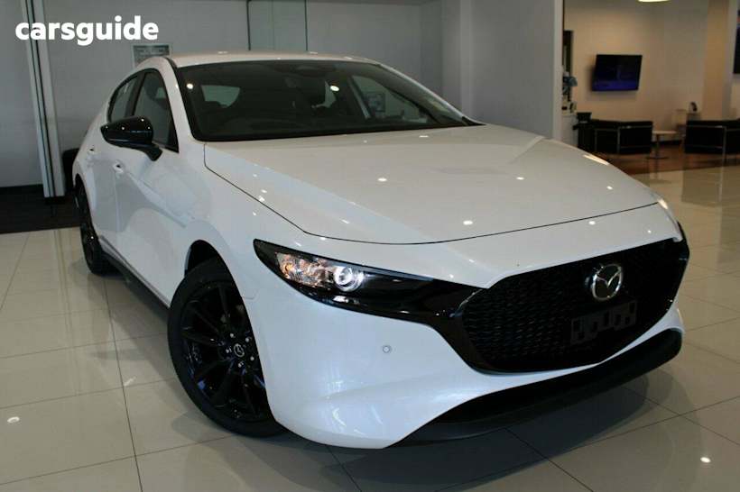 White 2025 Mazda 3 Hatchback G25 Evolve Sp Vision