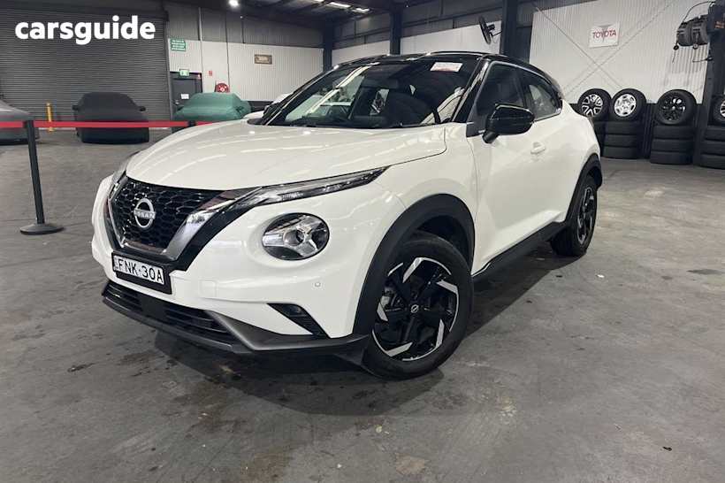 White 2023 Nissan Juke Hatchback St+