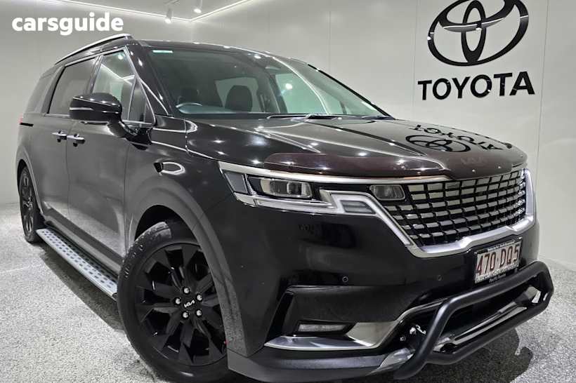 Black 2022 Kia Carnival Wagon Platinum
