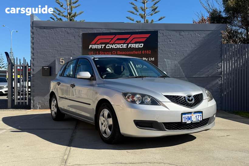 Silver 2007 Mazda Mazda3 Hatch NEO F