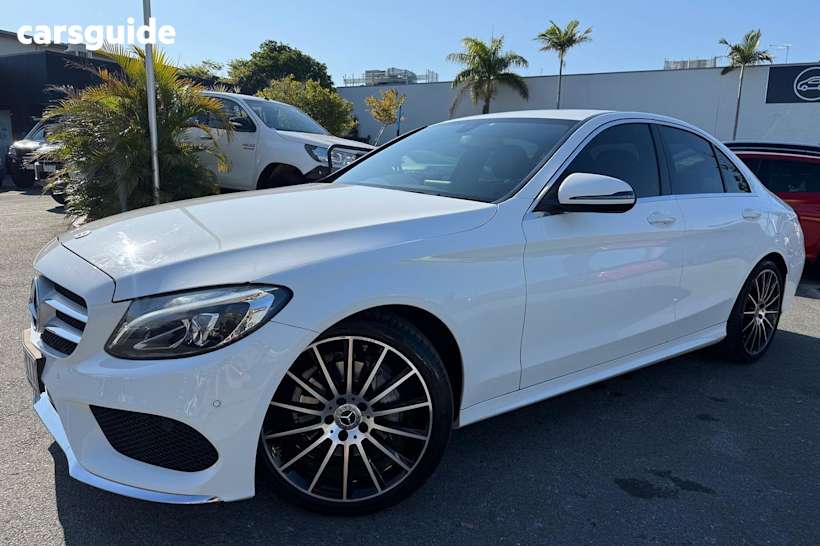 White 2017 Mercedes-Benz C-CLASS Sedan C200 R