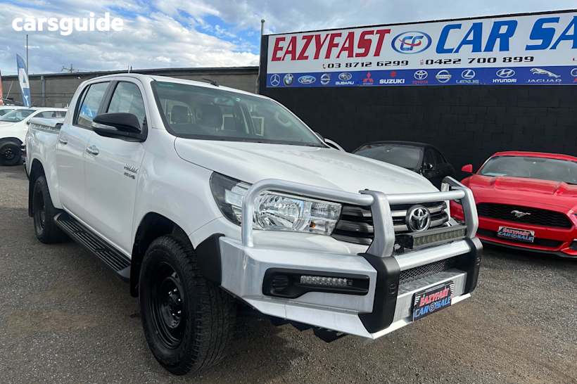 White 2015 Toyota Hilux Ute Tray SR HI-RIDER R