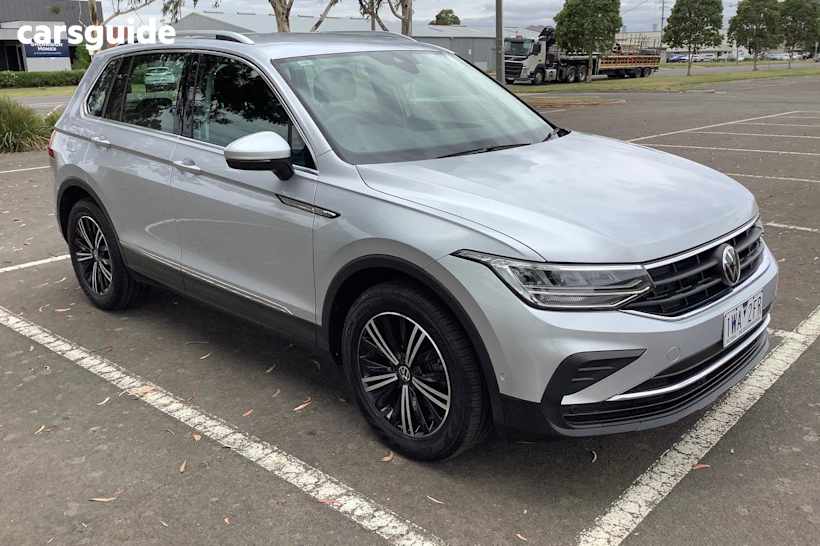 Silver 2022 Volkswagen Tiguan SUV 110TSI LIFE F