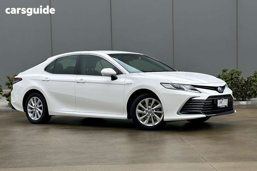 White 2022 Toyota Camry Sedan ASCENT F