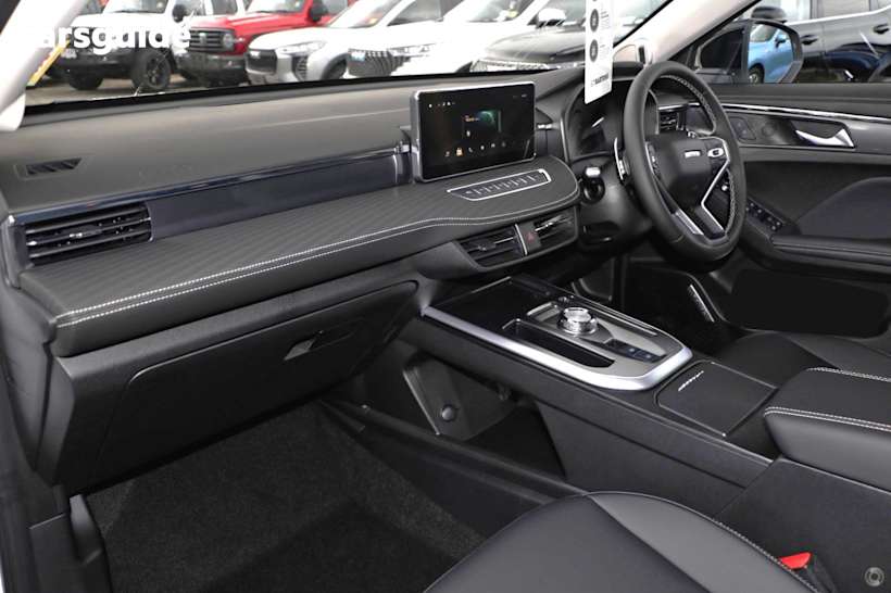 White 2025 GWM Haval Jolion Wagon Lux