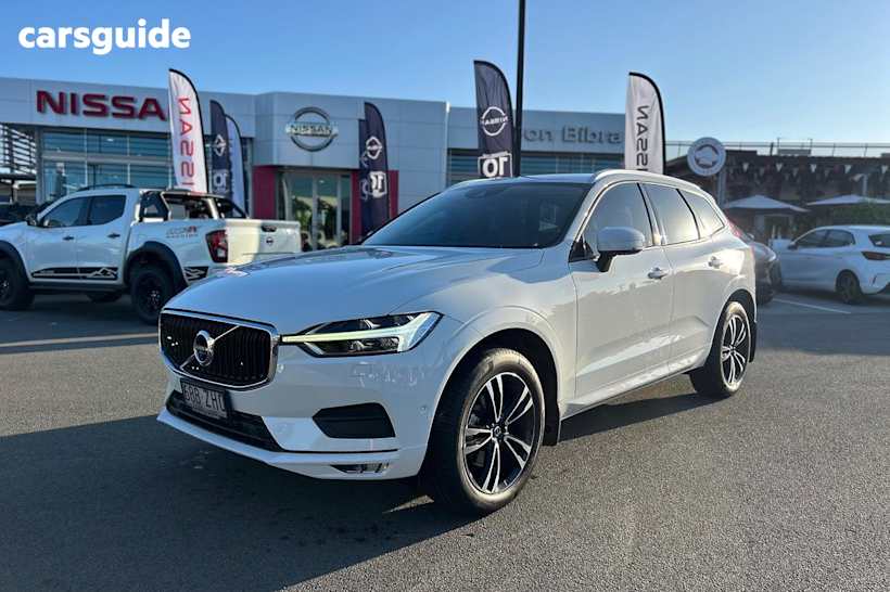 White 2019 Volvo XC60 Wagon T5 Momentum (Awd)