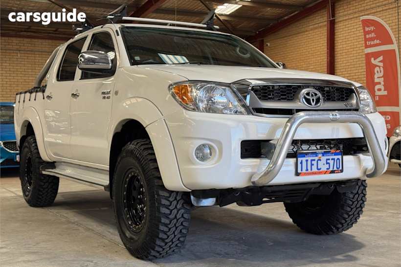 White 2008 Toyota Hilux Dual Cab Pick-up Sr5 (4X4)