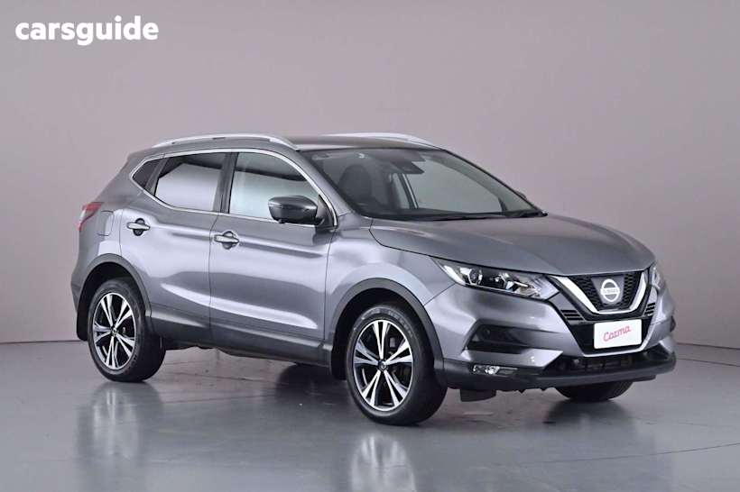 Grey 2018 Nissan Qashqai Wagon St-L