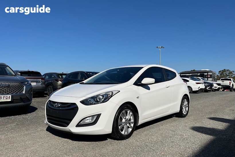 White 2013 Hyundai I30 Hatch SE F