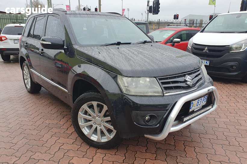 Black 2013 Suzuki Grand Vitara SUV PRESTIGE 4X4