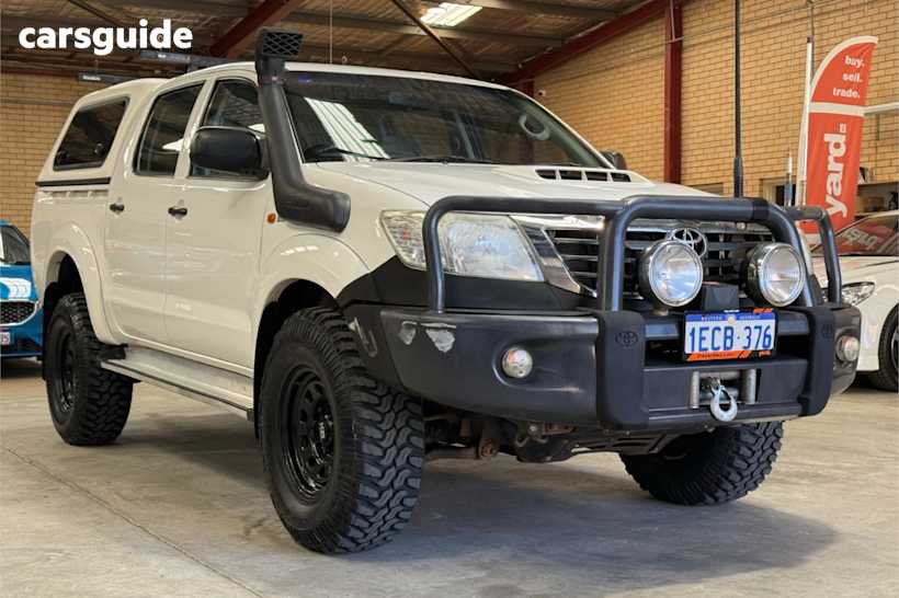 White 2012 Toyota Hilux Dual Cab Pick-up Sr (4X4)