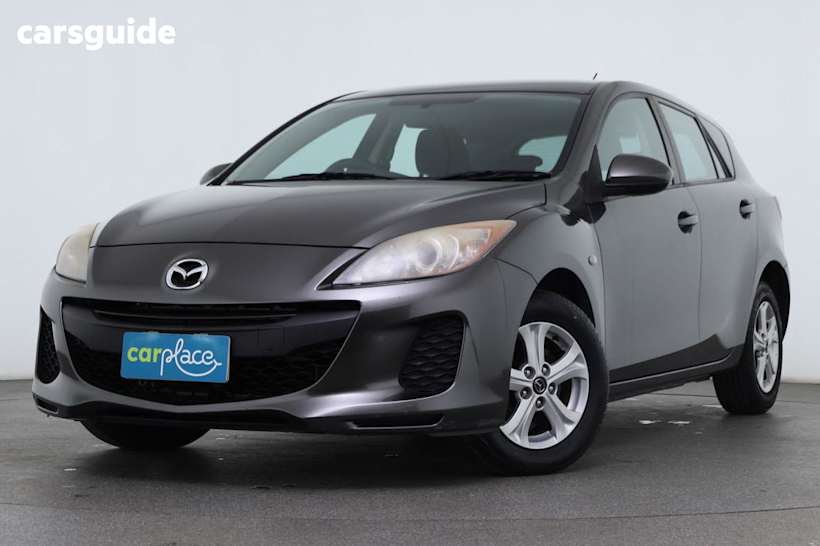 Grey 2013 Mazda 3 Hatchback Neo