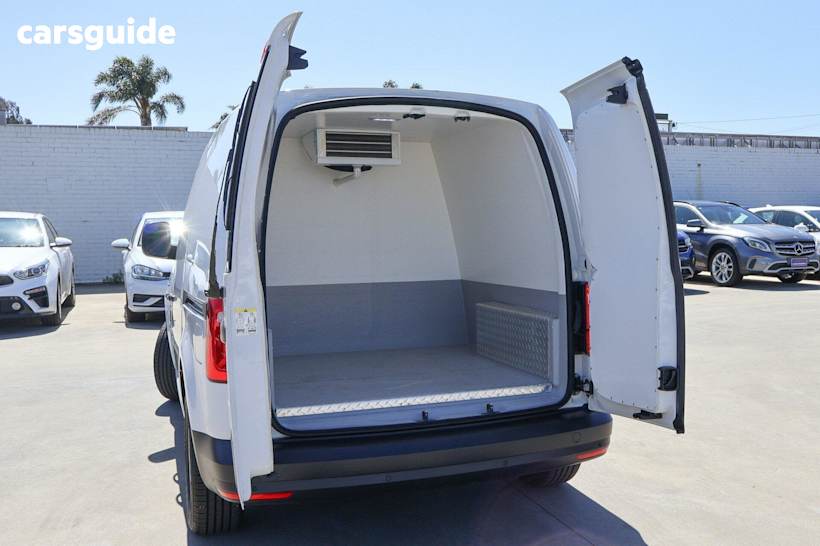 White 2019 Volkswagen Caddy Commercial TSI220 F