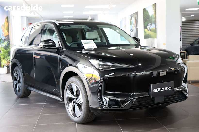 Black 2025 Geely EX5 Wagon Inspire