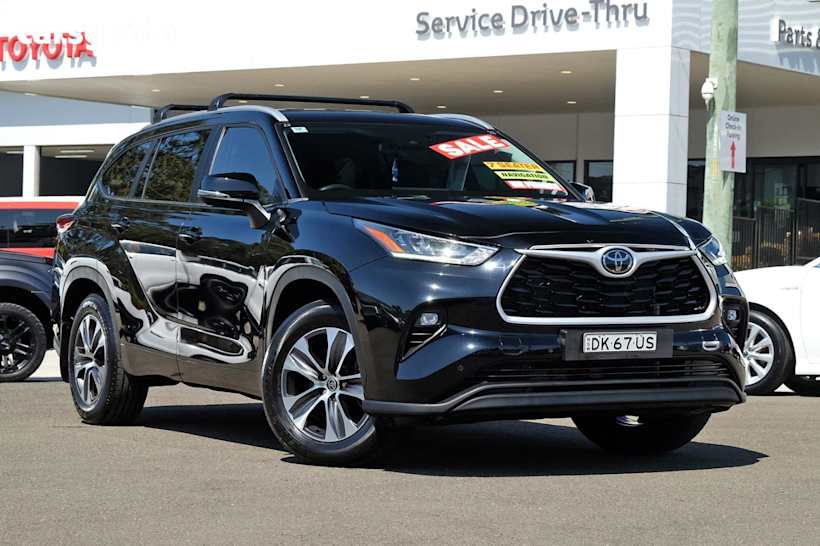 Black 2023 Toyota Kluger SUV GXL F