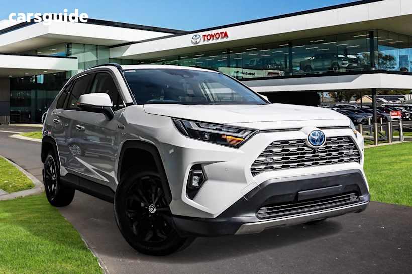 White 2023 Toyota RAV4 SUV CRUISER F
