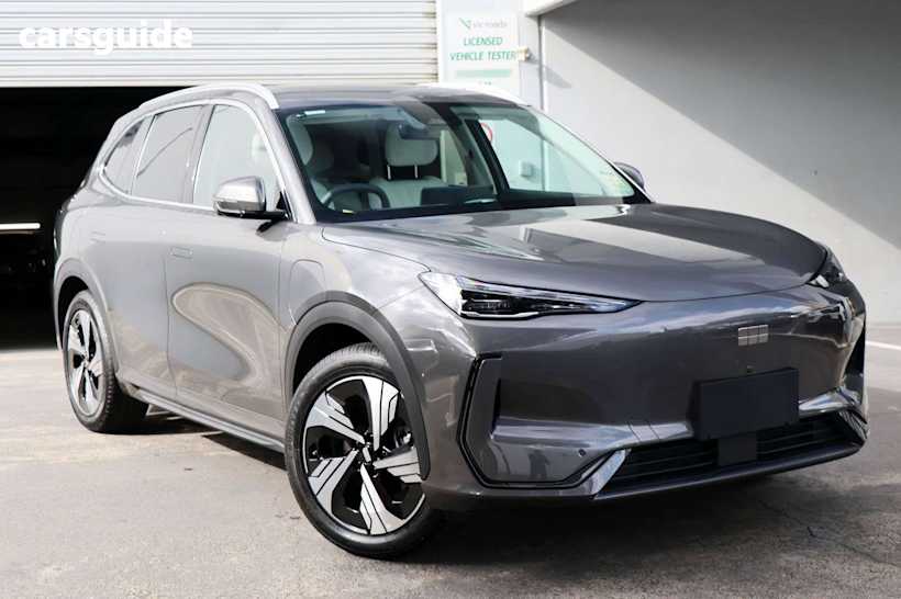 Grey 2025 Geely EX5 Wagon Inspire