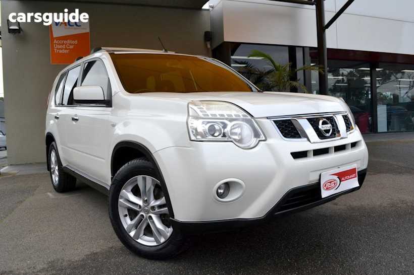 White 2013 Nissan X-Trail Wagon St (4X4)