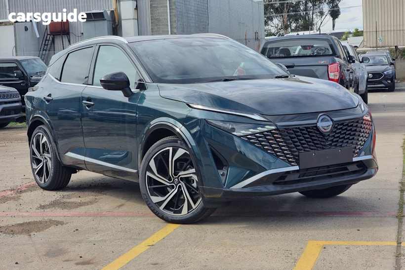 Black 2025 Nissan Qashqai SUV TI-L F