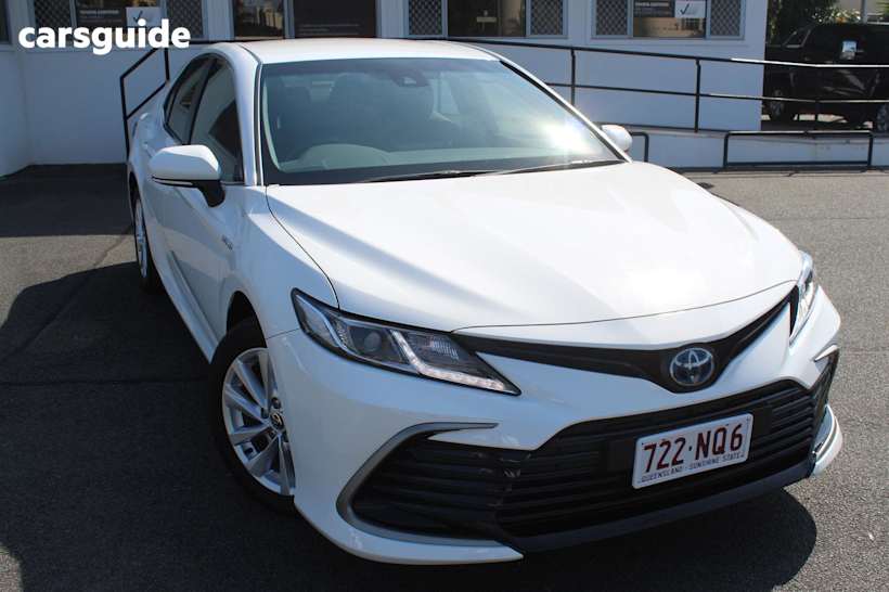 White 2024 Toyota Camry Sedan ASCENT F