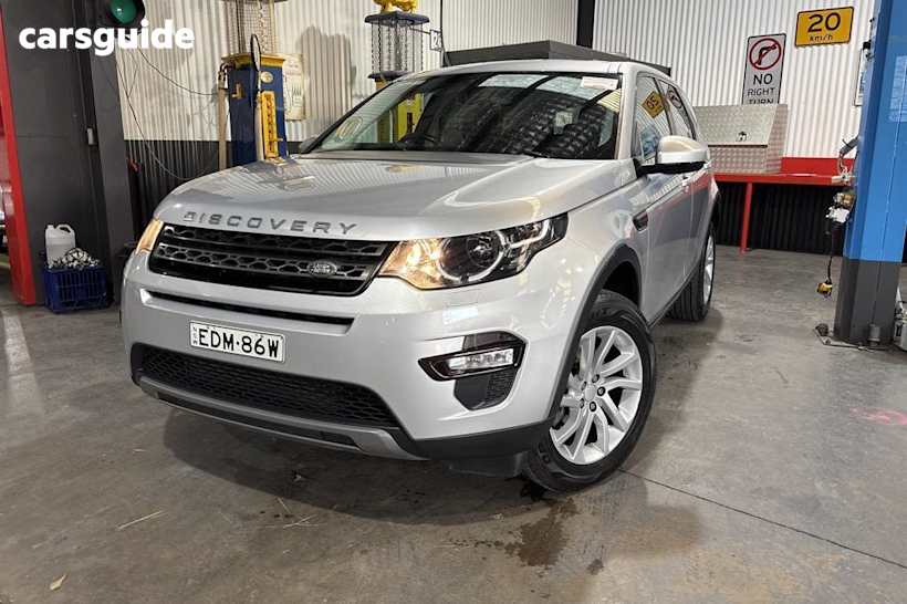 Silver 2015 Land Rover Discovery Sport Wagon Td4 Se